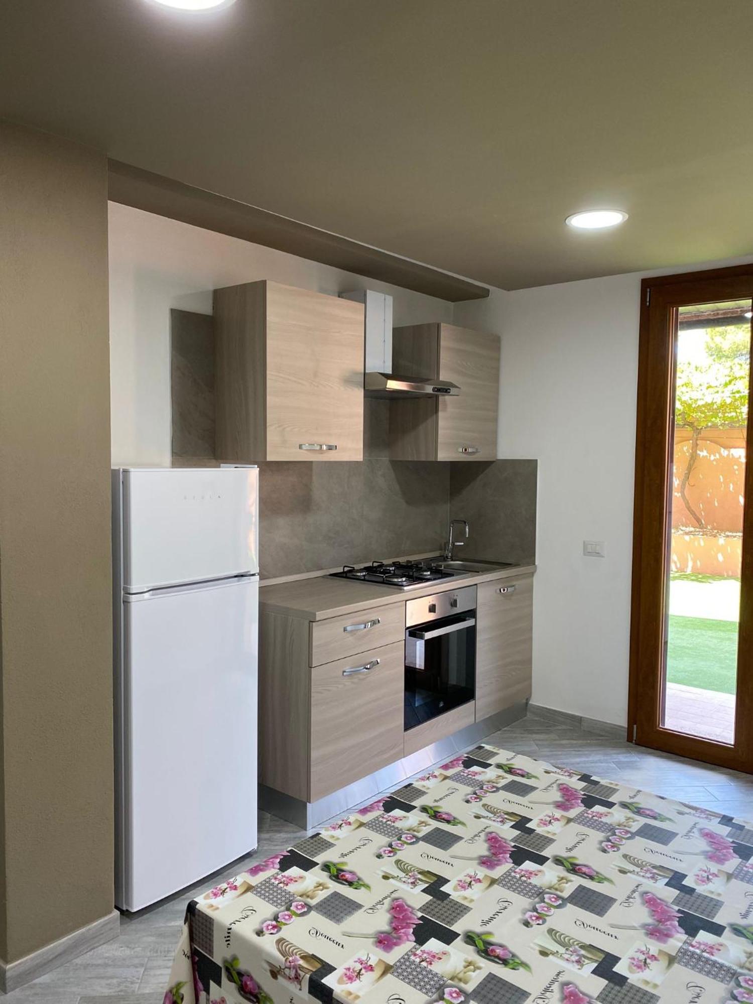 Suite GuestHouse a pochi passi dal mare Sassari Esterno foto
